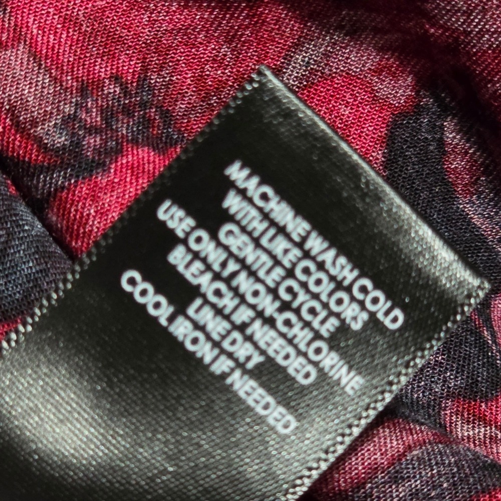 Torrid Tunic Top Womens Smocked Floral Button Down Red Black 2X NEW - Picture 10 of 13